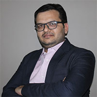 Dr Nisarg Shah